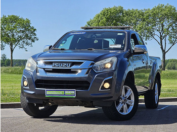 ISUZU Pick-up
