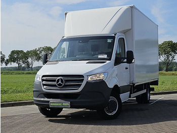 MERCEDES-BENZ Sprinter 516 Koffer Transporter