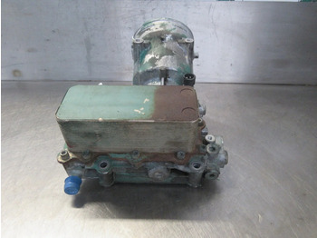 Motor und Teile für LKW Volvo 21797964 OLIEKOELER VOLVO FL 210 EURO 6: das Bild 4