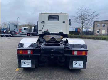 Scania T114-340 / ONLY:207529 KM / GOOD CONDITION / OLD TACHO / MANUAL / EURO-2 / 1998 - Leasing Scania T114-340 / ONLY:207529 KM / GOOD CONDITION / OLD TACHO / MANUAL / EURO-2 / 1998: das Bild 4