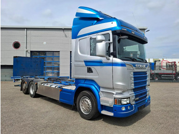 Scania R580 V8 / RETARDER / LIFT+LENKACHSE / FULL-AIR / PLATFORM 2000 KG / LEATHER / AIRCO / AUTOMATIC / EURO-6 / 2015 - Leasing Scania R580 V8 / RETARDER / LIFT+LENKACHSE / FULL-AIR / PLATFORM 2000 KG / LEATHER / AIRCO / AUTOMATIC / EURO-6 / 2015: das Bild 2