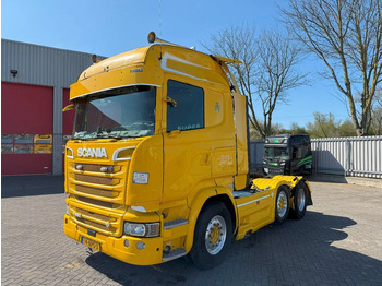 SCANIA R 520 Sattelzugmaschine