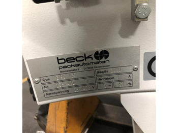 Verpackungsmaschine as new film packaging with forming shoulder machine Beck Multiplex Pico MP with shrink tunnel HV 601: das Bild 3