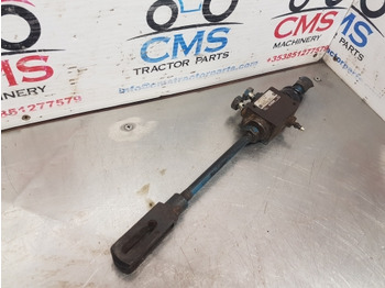 Bremsteile für Landmaschine Ford 7610, 4830, 4610 Brake Rod With Valve 053800004, 83955131: das Bild 4