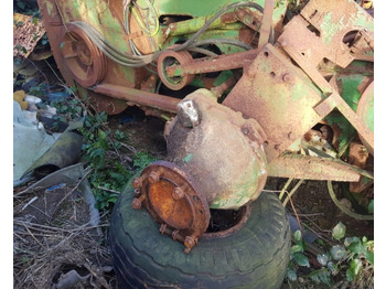 JOHN DEERE Vorderachse