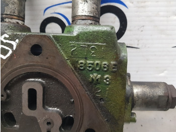 Hydraulik John Deere 6800, 6100 Hydraulic Auxiliary Spool Valve Al75842, Al171118, 8506e: das Bild 2