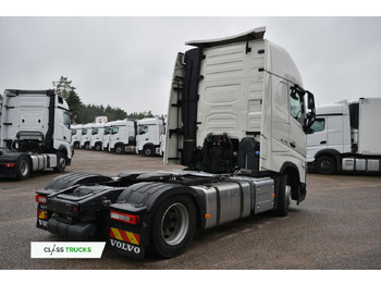 Sattelzugmaschine Volvo FH 460 Globetrotter XL Varios i-Save: das Bild 4