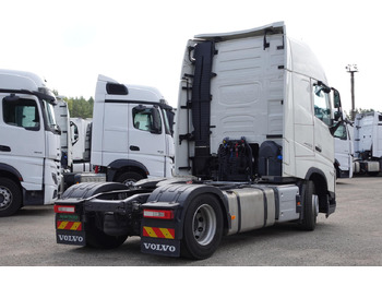 Volvo FH 500 Globetrotter XL - Leasing Volvo FH 500 Globetrotter XL: das Bild 4