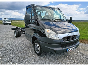 IVECO Daily 35C15 Fahrgestell LKW