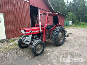 MASSEY FERGUSON 100 series Traktor