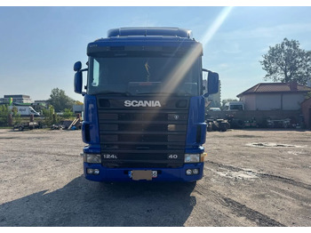 SCANIA 124 Sattelzugmaschine