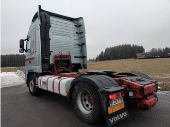 Sattelzugmaschine Volvo FH13 460 euro5 veturi täysilmaj.: das Bild 4