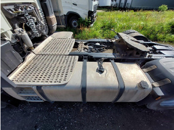 Sattelzugmaschine 2020 DAF XF 480 Space Cab ACC: das Bild 3