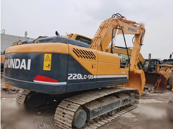 Kettenbagger HYUNDAI ROBEX 220 LC-9S: das Bild 2