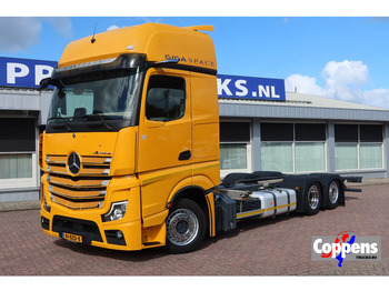 MERCEDES-BENZ Actros Fahrgestell LKW
