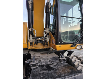 Mobilbagger CAT M318D: das Bild 4