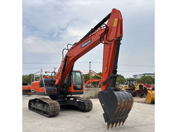DOOSAN DX225LCA Kettenbagger