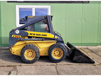 NEW HOLLAND Kompaktlader
