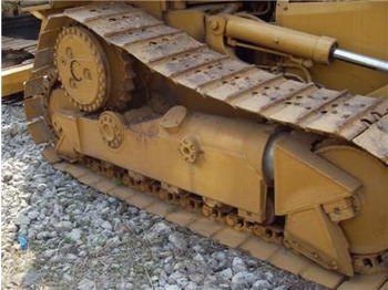 Bulldozer CAT D 5 H: das Bild 5