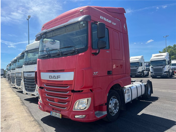 Sattelzugmaschine DAF XF 105 460: das Bild 2