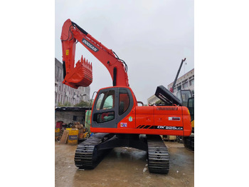 DOOSAN DX225LCA Kettenbagger
