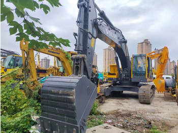 Kettenbagger VOLVO EC360: das Bild 2