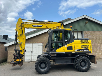 DOOSAN DX140W-5 Mobilbagger