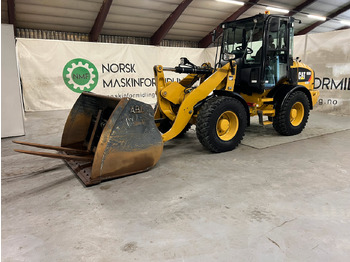 CATERPILLAR 908M Radlader