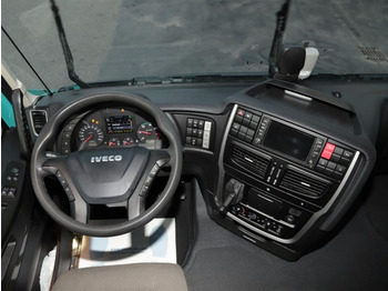 Innenraum Bild 1: Sattelzugmaschine IVECO Stralis AS440S48T/FP-LT XP