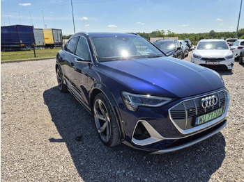 AUDI SUV/ Geländewagen