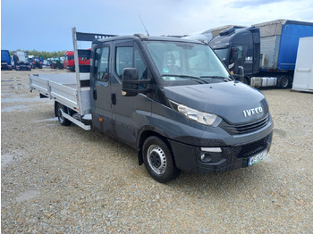 IVECO Daily Transporter mit Doppelkabine