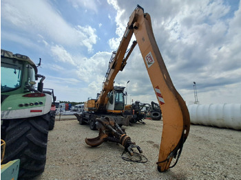 LIEBHERR A 924 Umschlagbagger