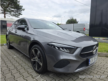 MERCEDES-BENZ Schrägheck