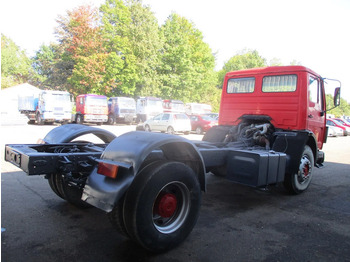 Fahrgestell LKW Mercedes-Benz 1630 , V8 , Bi-Turbo , Manual , Spring suspension: das Bild 3