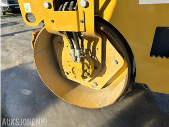 Walzen 2017 CAT CB22B VIBRO VALS - 1678 Timer: das Bild 3
