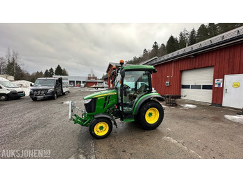 Traktor 2022 JOHN DEERE 3046R TRAKTOR, HØYT UTSTYRSNIVÅ, 206 TIMER: das Bild 2