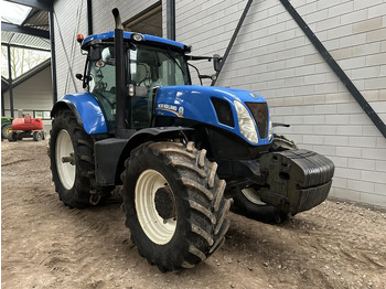 Traktor New Holland T7.250: das Bild 2