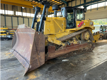 CATERPILLAR D8T Bulldozer