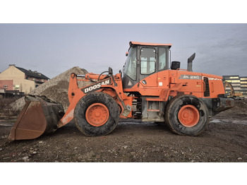 DOOSAN DL250 Radlader