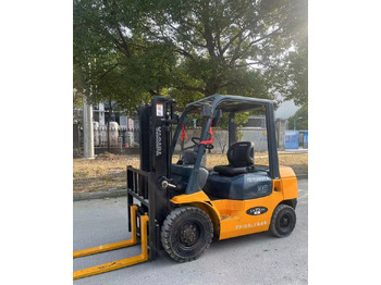 TOYOTA Dieselstapler