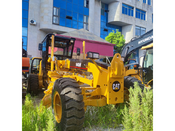 CATERPILLAR 140H Grader