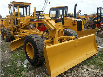 CATERPILLAR 140H Grader