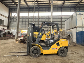 KOMATSU Dieselstapler