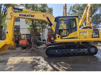 KOMATSU PC200-8 Kettenbagger