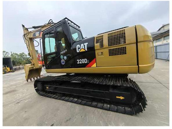 CATERPILLAR 320D2 Kettenbagger