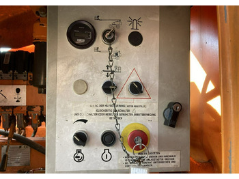 Teleskopbühne Inna Inny Podnośnik koszowy Haulotte H23 zwyżka 4x4 12082 mg 23 metrów: das Bild 5 Teleskopbühne Inna Inny Podnośnik koszowy Haulotte H23 zwyżka 4x4 12082 mg 23 metrów: das Bild 5