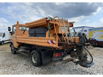 Schneeräumfahrzeug Mercedes-Benz Inny Mercedes-Benz Mercedes Vario 815 Wywrotka 4X4 2004: das Bild 5