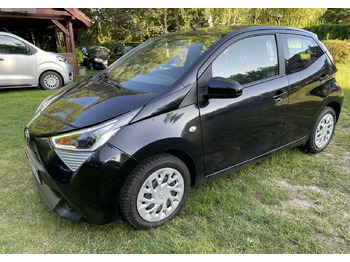 Schrägheck Toyota Aygo II Toyota Aygo 1.0-16V Klima Salon PL 24651km Model 2021: das Bild 2
