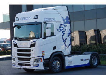 SCANIA R 450 Sattelzugmaschine