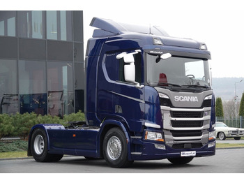 SCANIA R 450 Sattelzugmaschine